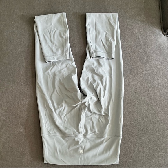 Lululemon Wunder Train High-Rise tight 28” leggings. Like new - Picture 2 of 7